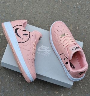 Pink nike sneakers