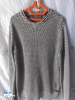 Sweater for adult