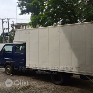 2004 nissan cabster covered body truck