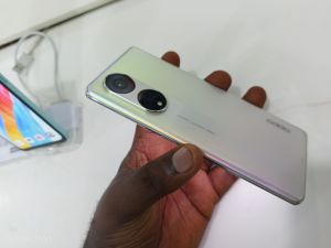 Oppo reno 8t 5g