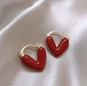 Vintage love heart shaped hoop earrings