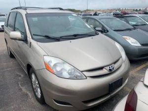 Foreign used toyota sienna 2008