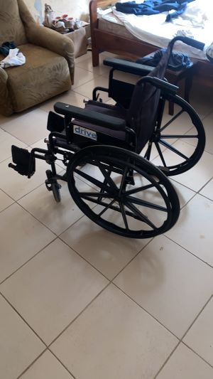 Drive wheelchair