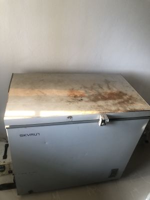 Skyrun 200l chest freezer (used)