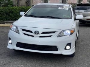 2011 white corolla sport