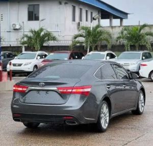 Foreign used toyota avalon 2014