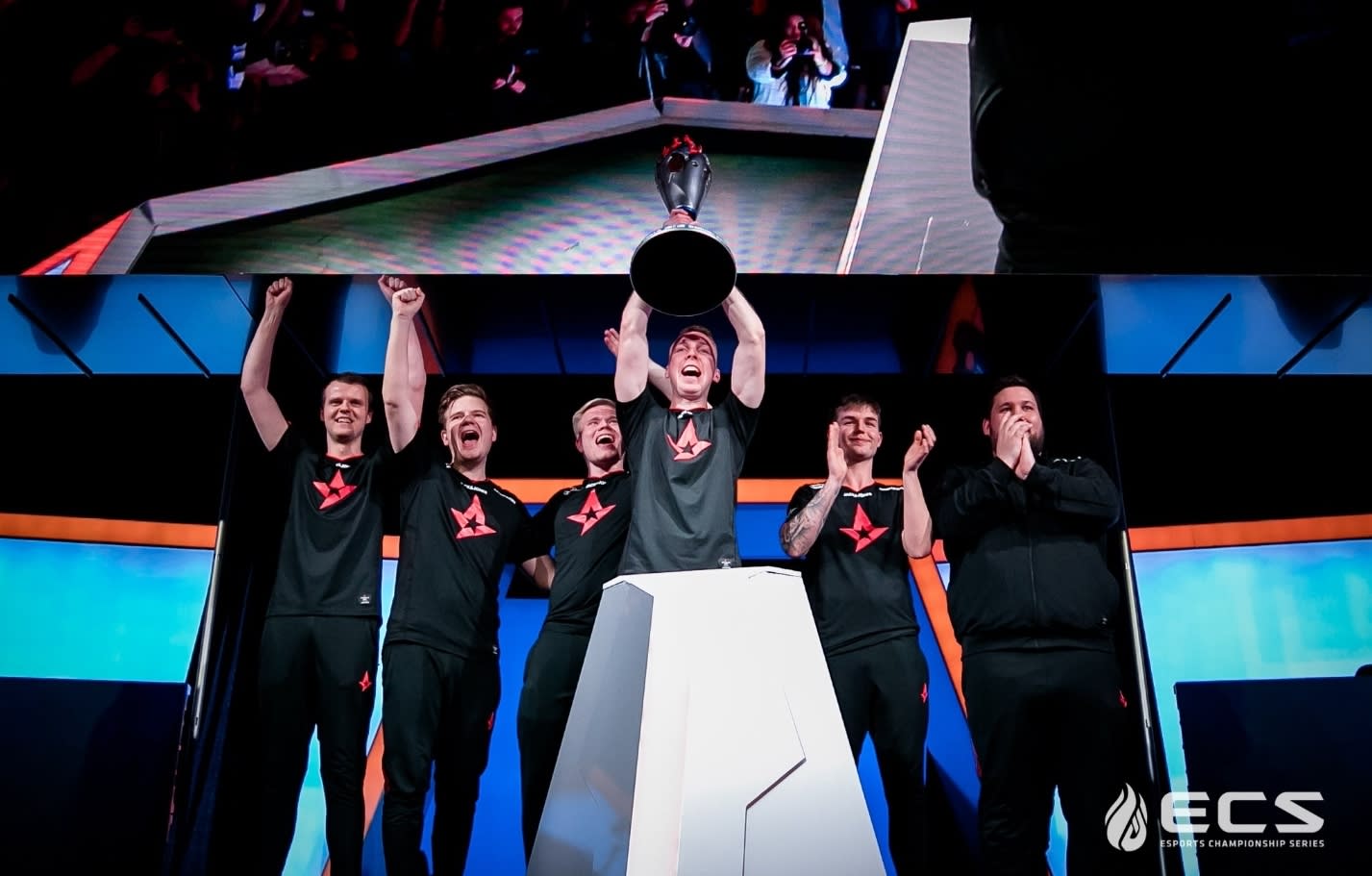 ECS-Astralis-win-S6