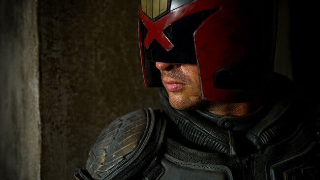 Обкладинка для Dredd (2012) або Важке підборіддя правосуддя