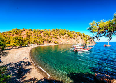 Journey to the Hidden Paradises of the Mediterranean: A Unique Sea Tour from Antalya to Kemer