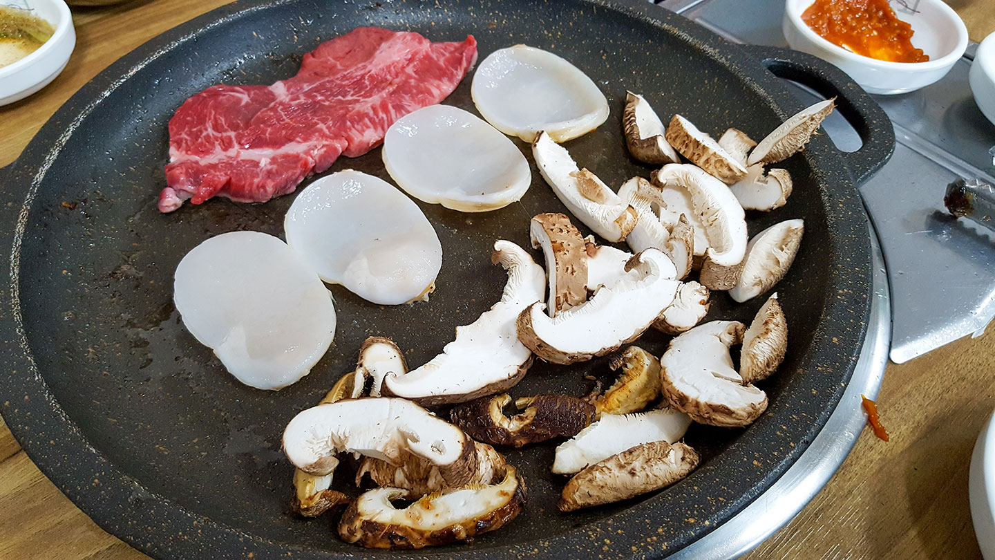 키조개 삼합