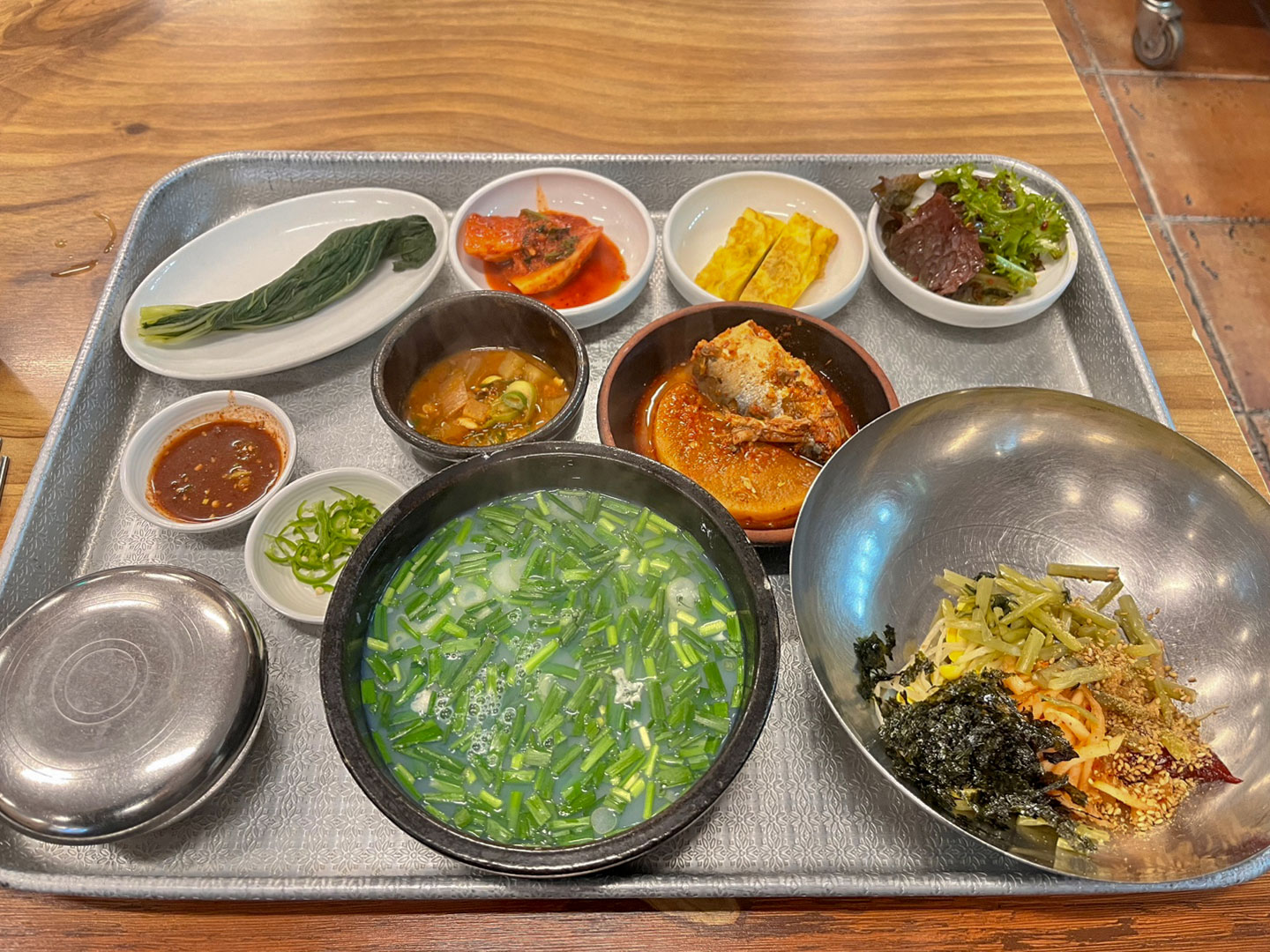 할매재첩국
