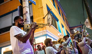 4월, 재즈 고향의 선율