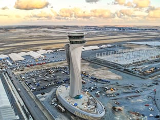 이스탄불 국제공항 관제탑