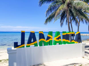 몬테고베이 해안