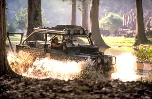 이미지출처: 다음 영화 툼 레이더