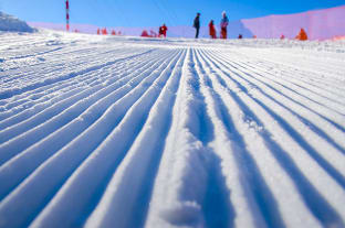 정설 직후의 슬로프