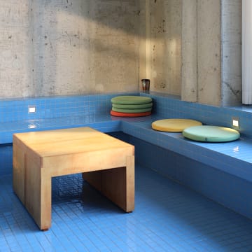 강릉의 해변을 따라
떠나는 카페 여행