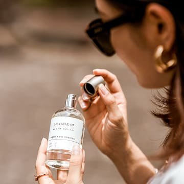 면세점 직원이 알려주는
'요즘' 면세 정보 A to Z