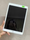 iPad Gen 7 wifi- 32G 6