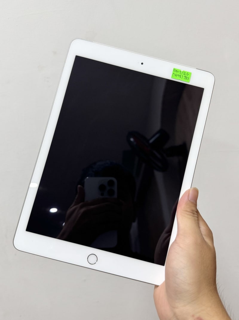 iPad Gen 5 4G- 32G​