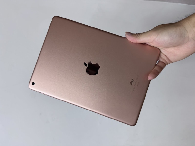 iPad Gen 8 wifi - 128G