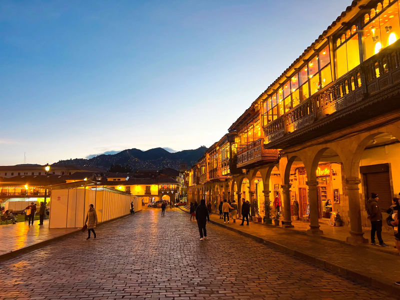 Cusco Main Square (Plaza de Armas) in the evening