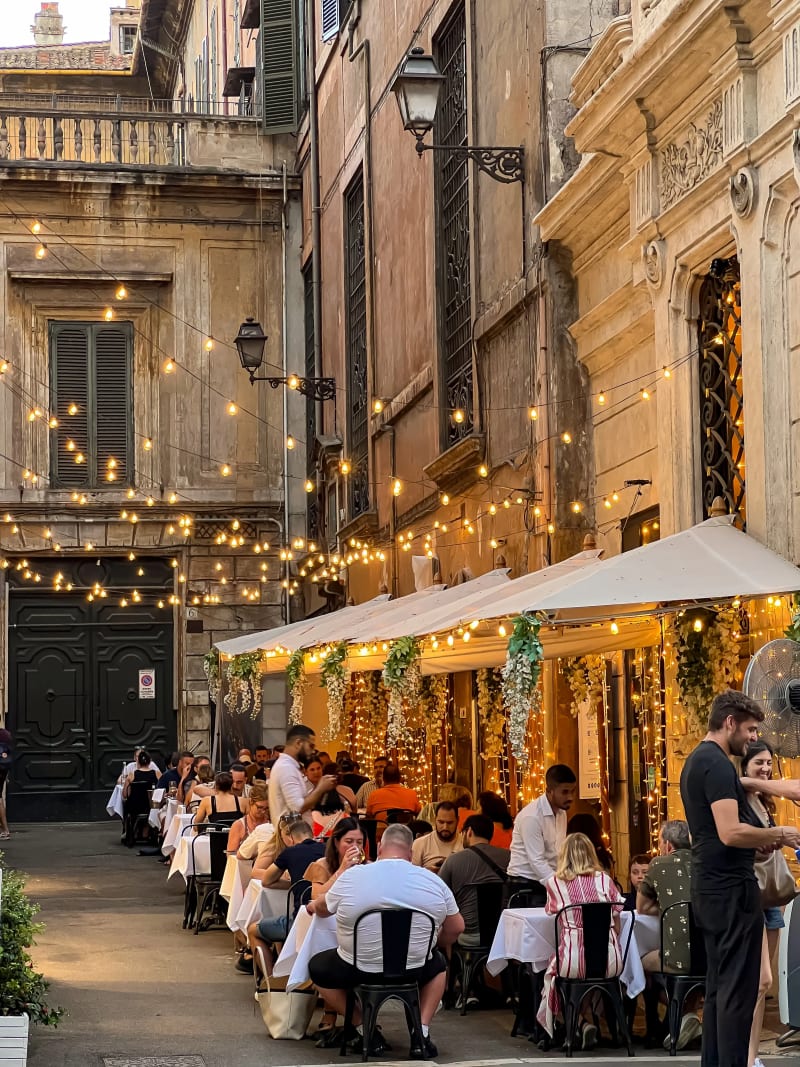 Restaurant in Rome Italy