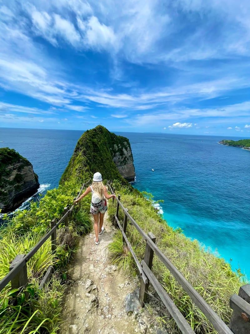 Kelingking Beach on Nusa Penida in Indonesia