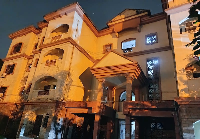 B-2 Girls Hostel — hostel in Shadman, Lahore