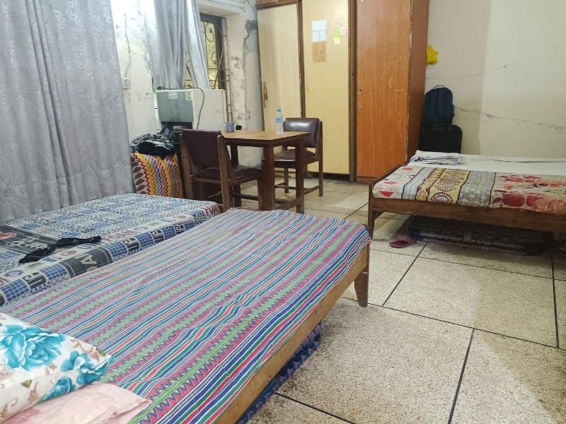 Imran Girls Hostel — hostel in Shadman, Lahore