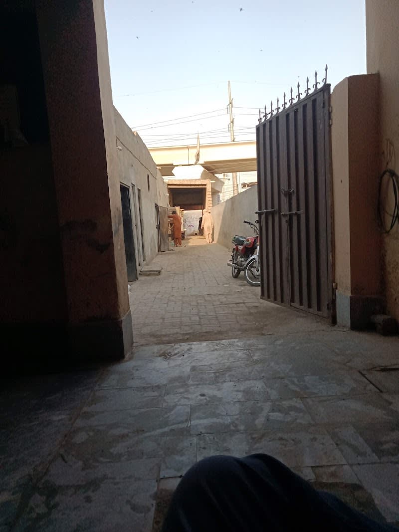 Stay Well Boys Hostel — hostel in Sultan Town