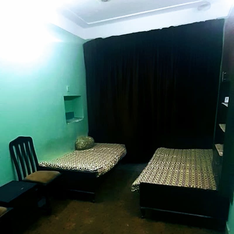 Shadman Girls Hostel — hostel in Shadman, Lahore