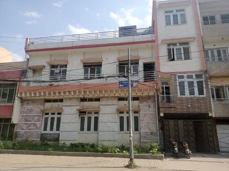 Ayesha girls hostel — hostel in Shadman, Lahore