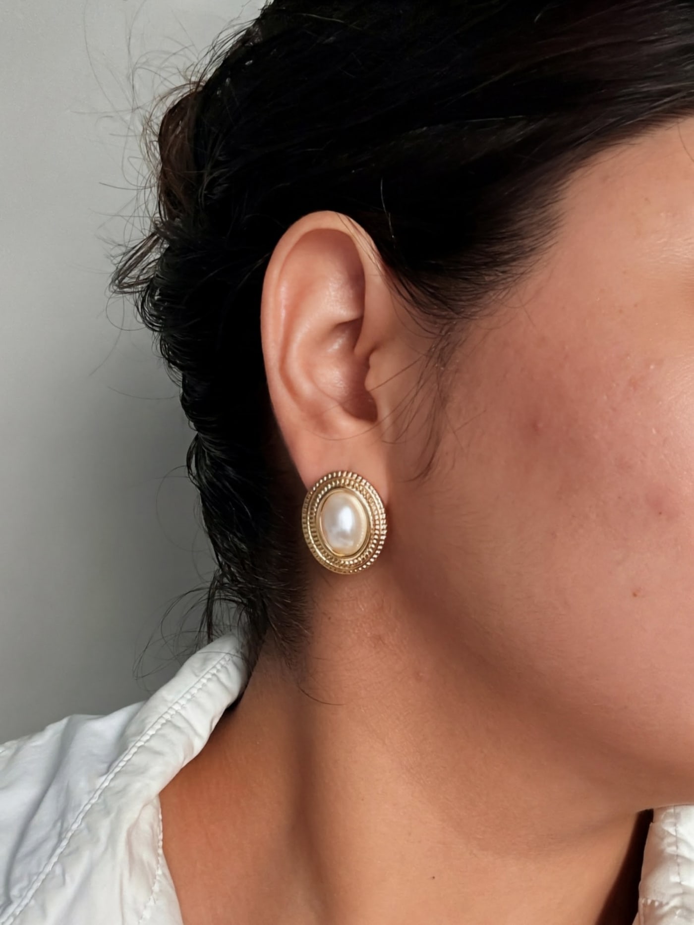 Céline – Imperial Pearl Halo Studs