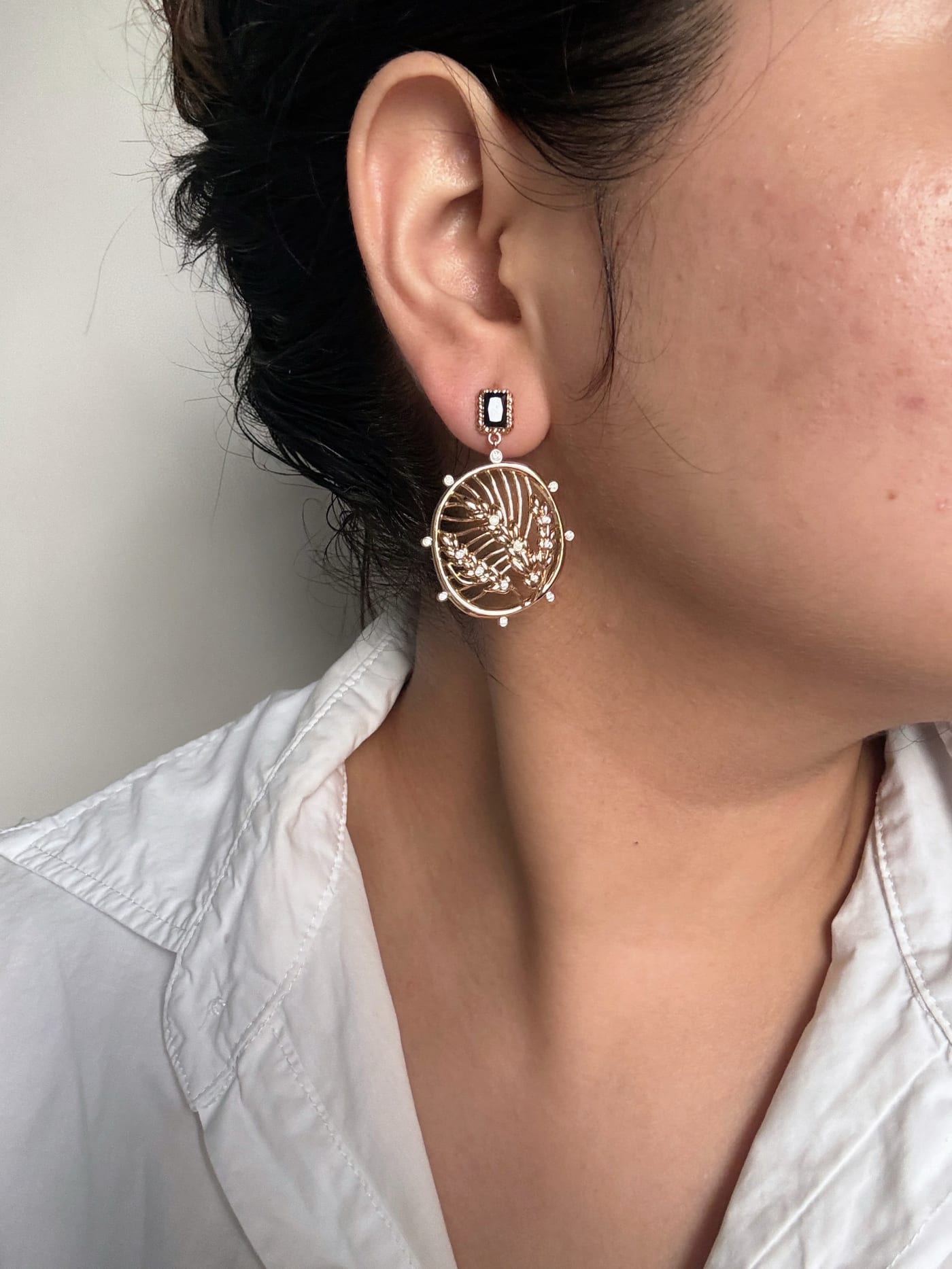 Elisey – Midnight Leaf Oval Dangles