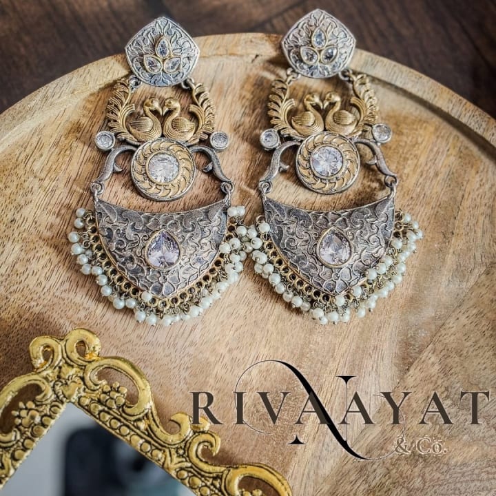 Chandrika – Dual-Tone Peacock Heritage Chandbalis