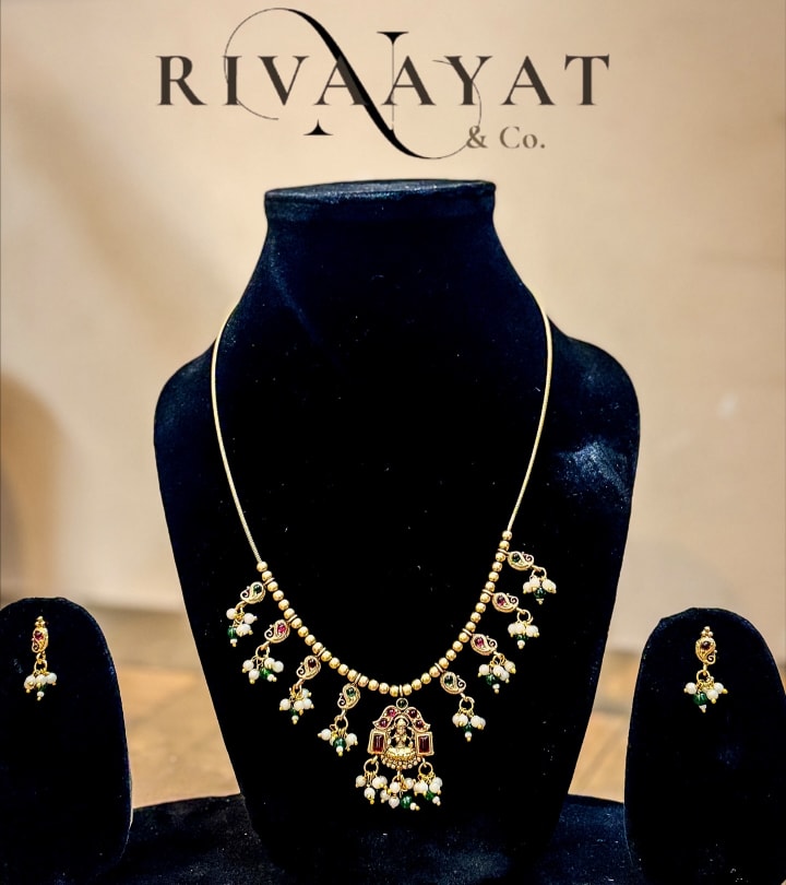 Devyaani – Royal Temple Heritage Necklace Set