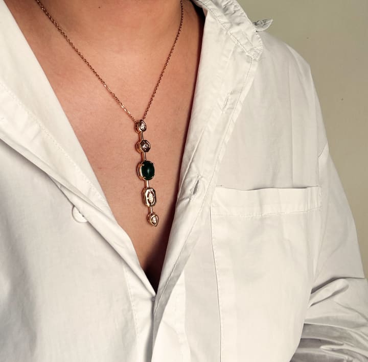 Regal Crimson Linear Cascade Pendant (Green)