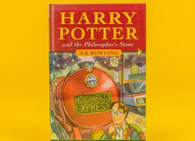Harry Potter and the Philosopher's Stone offering thumbnail image}}