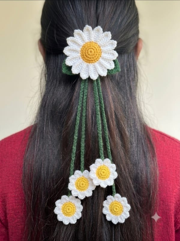 Crochet Daisy Hairtie