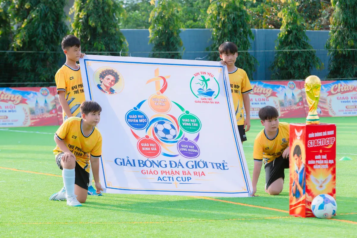 hình ảnh buổi Khai mạc Giải Bóng đá Giới Trẻ Giáo Phận Bà Rịa– ACTI Cup 2026