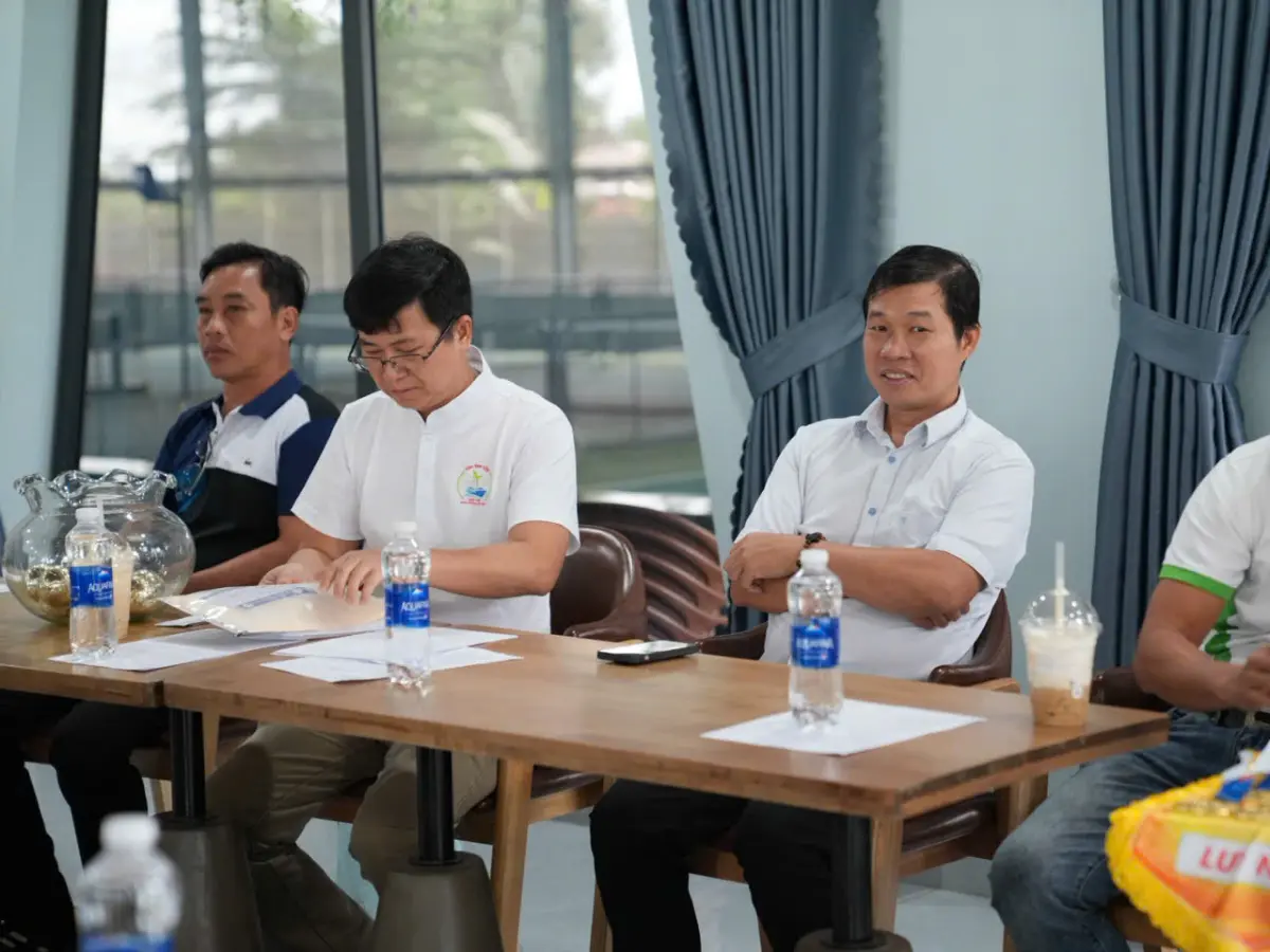 HÌNH ẢNH BUỔI HỌP MẶT BỐC THĂM CHIA BẢNG TRƯỚC THỀM BÓNG LĂN