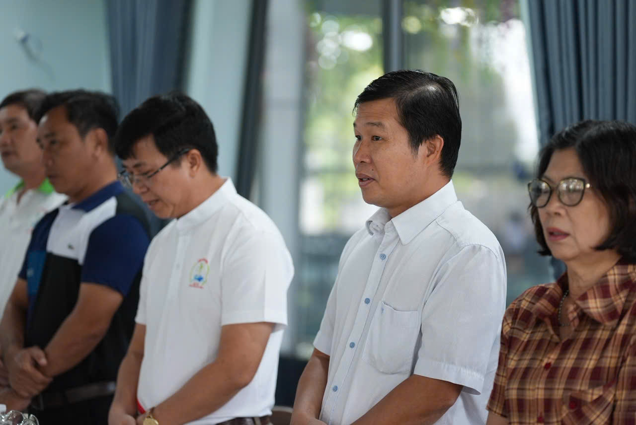 HÌNH ẢNH BUỔI HỌP MẶT BỐC THĂM CHIA BẢNG TRƯỚC THỀM BÓNG LĂN