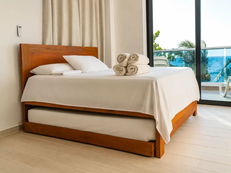 Apartamento Familiar con dos habitaciones y vista al mar en el Hotel Camino Palmero