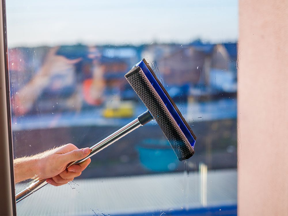Finding the Perfect Window Cleaning Service for Your Home