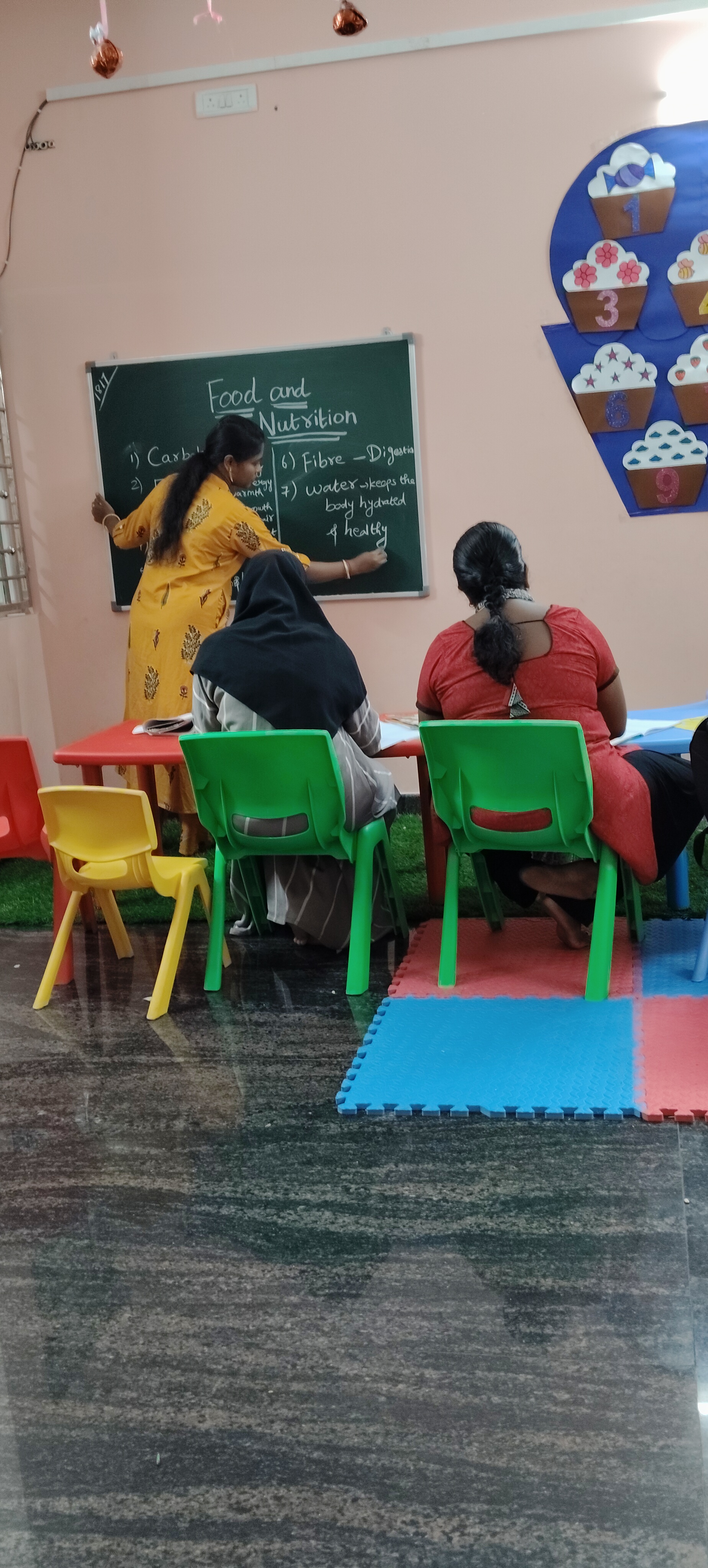 Montessori teacher training classes