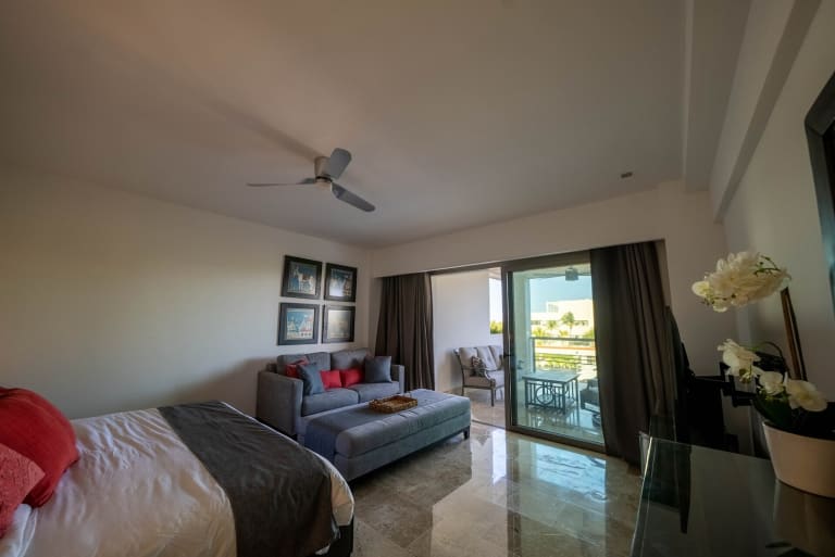 La Amada Pool View — photo 20