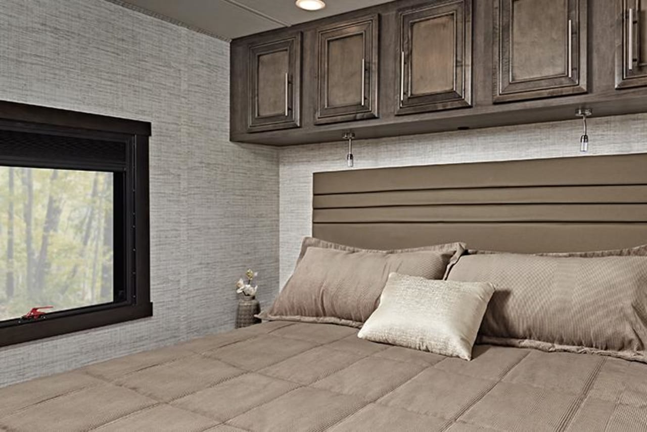 Vision XL bedroom