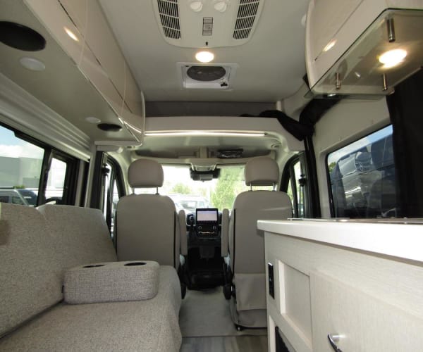 2026 Thor Motor Coach RIZE 18M | La Mesa RV | RecVan