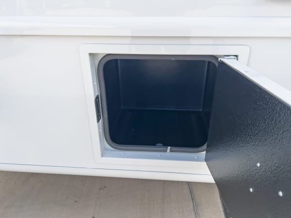 2027 Grand Design LINEAGE SERIES M 25FW FBP - Image:19